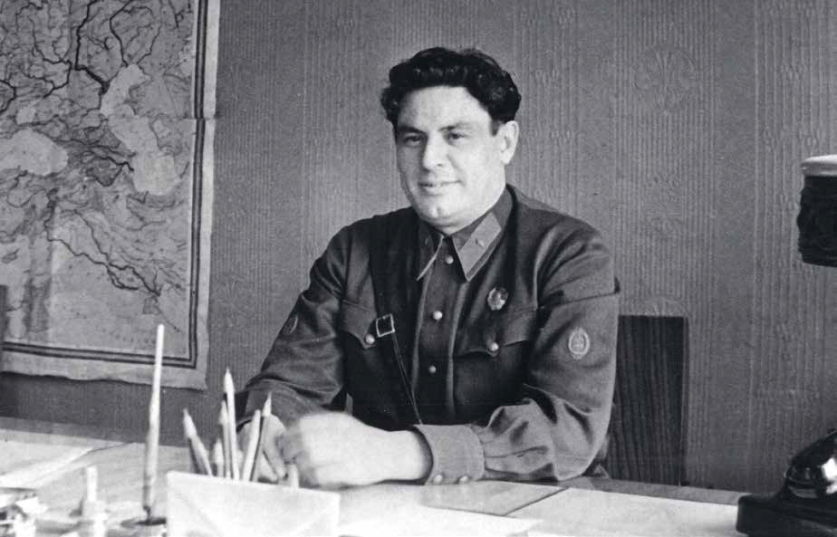 Заместитель коменданта Московского Кремля майор госбезопасности Н.С. Шпигов. 12 августа 1941 года